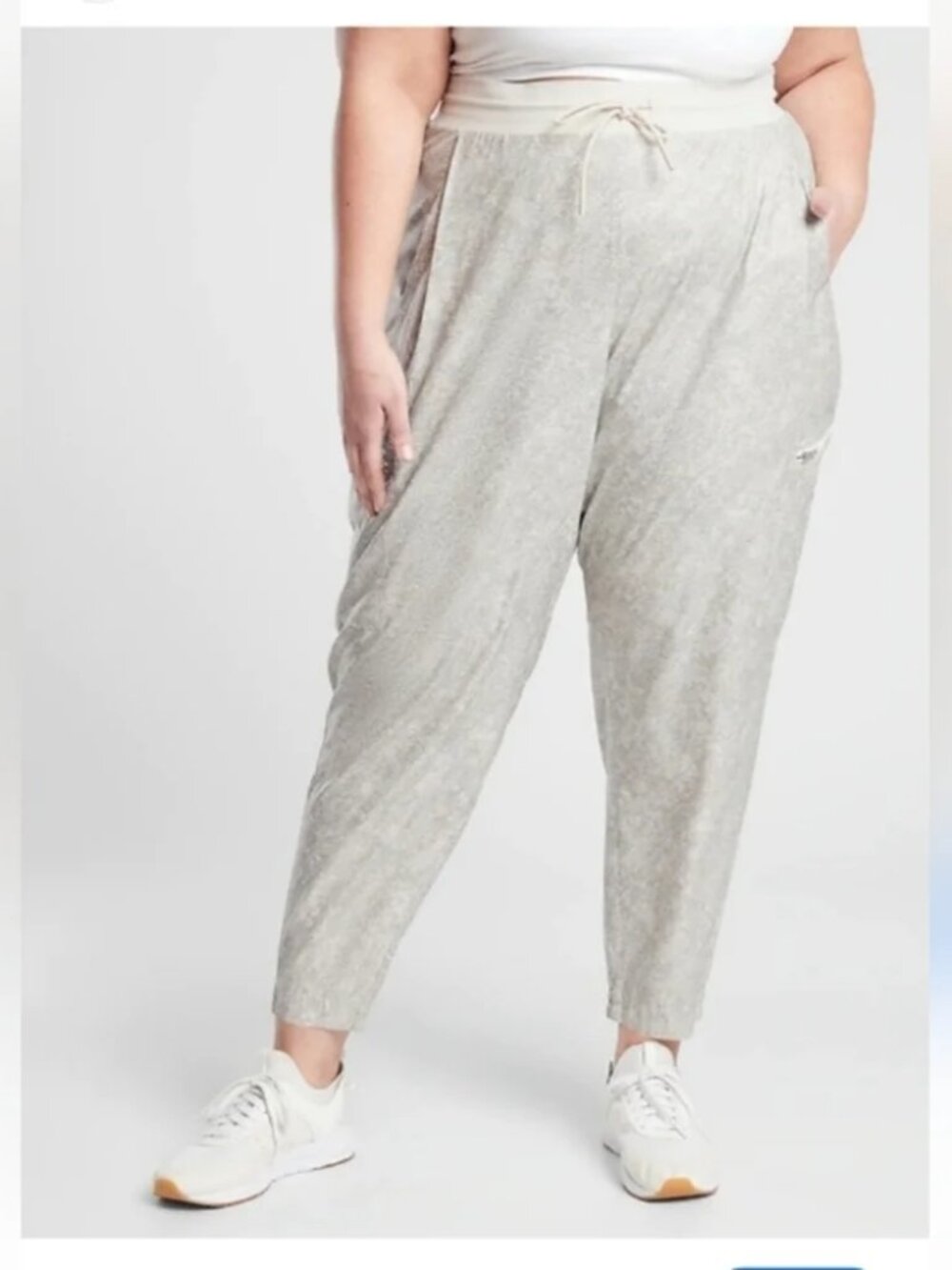 Athleta Venture Printed Pant Size 26--NWT